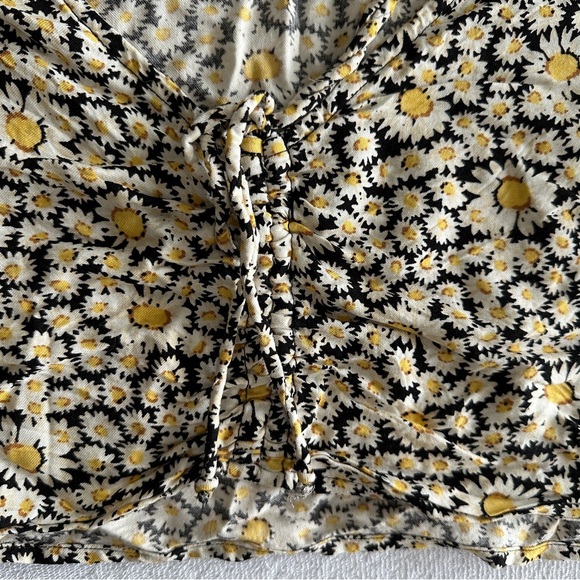 AE cinch-front top - Picture 4 of 7